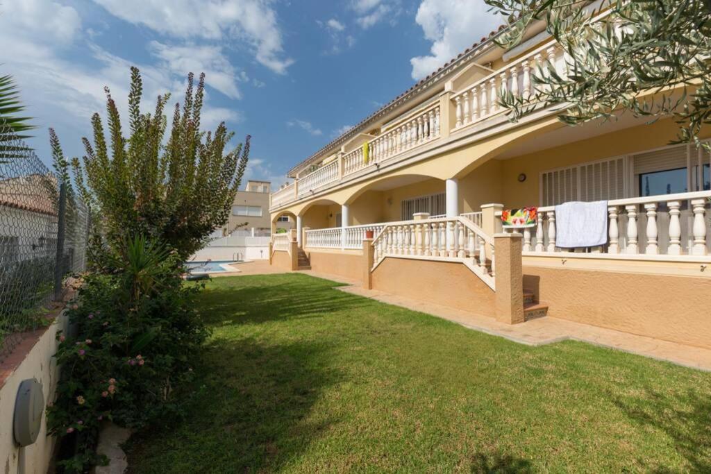 La Rapita - Apartamento De Dos Dormitorios Con Piscina Comunitaria Alcanar Εξωτερικό φωτογραφία
