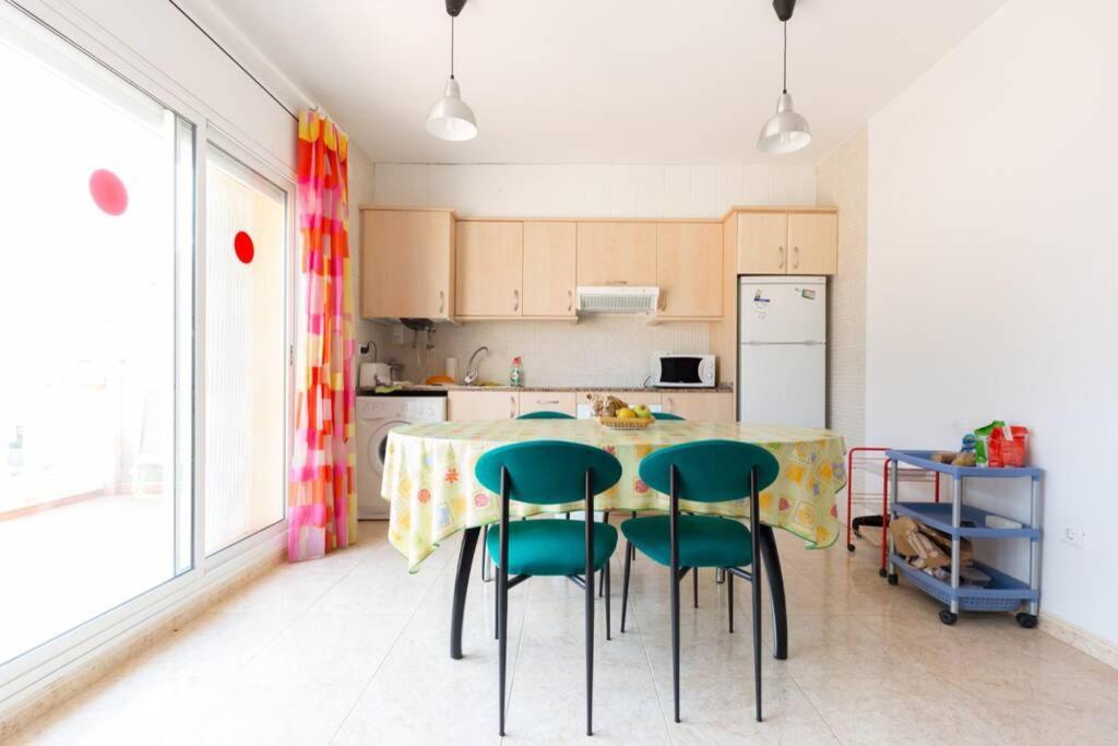 La Rapita - Apartamento De Dos Dormitorios Con Piscina Comunitaria Alcanar Εξωτερικό φωτογραφία