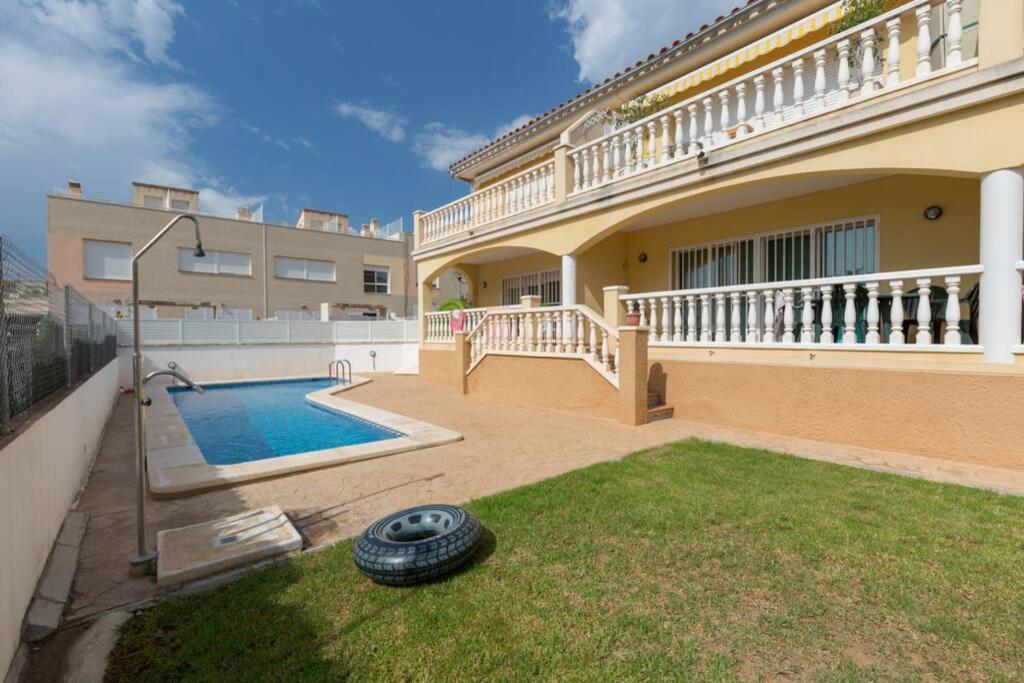 La Rapita - Apartamento De Dos Dormitorios Con Piscina Comunitaria Alcanar Εξωτερικό φωτογραφία