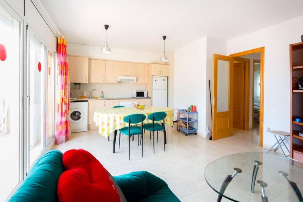 La Rapita - Apartamento De Dos Dormitorios Con Piscina Comunitaria Alcanar Εξωτερικό φωτογραφία